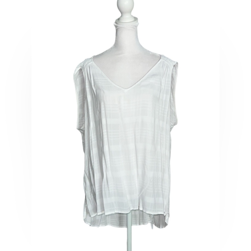 Last Chance Old Navy Womens XL White Plaid V-Neck Sleeveless Blouse NWOT